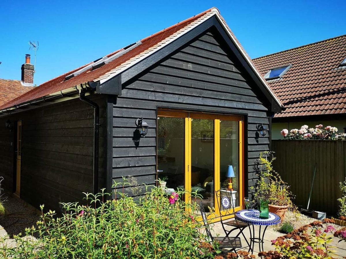 The Bird House At Woodburn Cottage 데햄 외부 사진